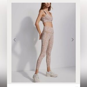 Varley Let's Move Pocket Leggings Micro Floral (M) matching bra (L) worn 2x